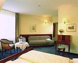 Dorint Biedermeier Hotel / ����� ����������