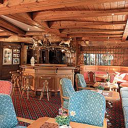 Hotel Neuhaus / �������