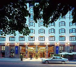 Hotel Vienna Hilton Plaza / ������ �����