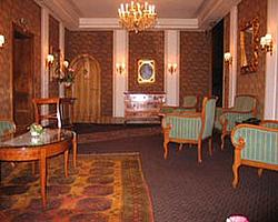 Kummer Hotel / ������